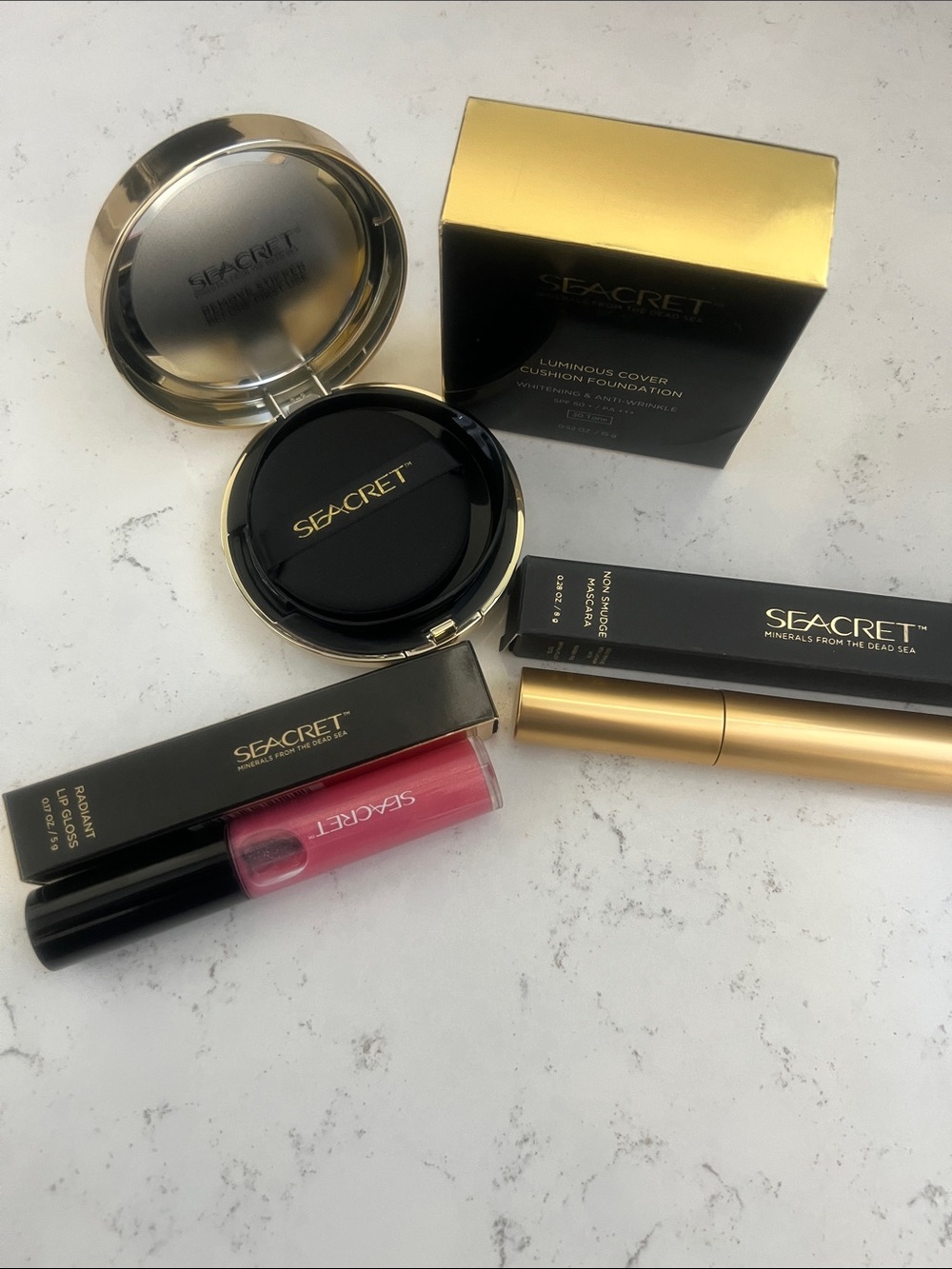 Seacret Radiance Lip Gloss & Cushion Foundation Set and Mascara